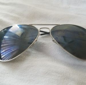 Rayban Aviator Sunglasses!!